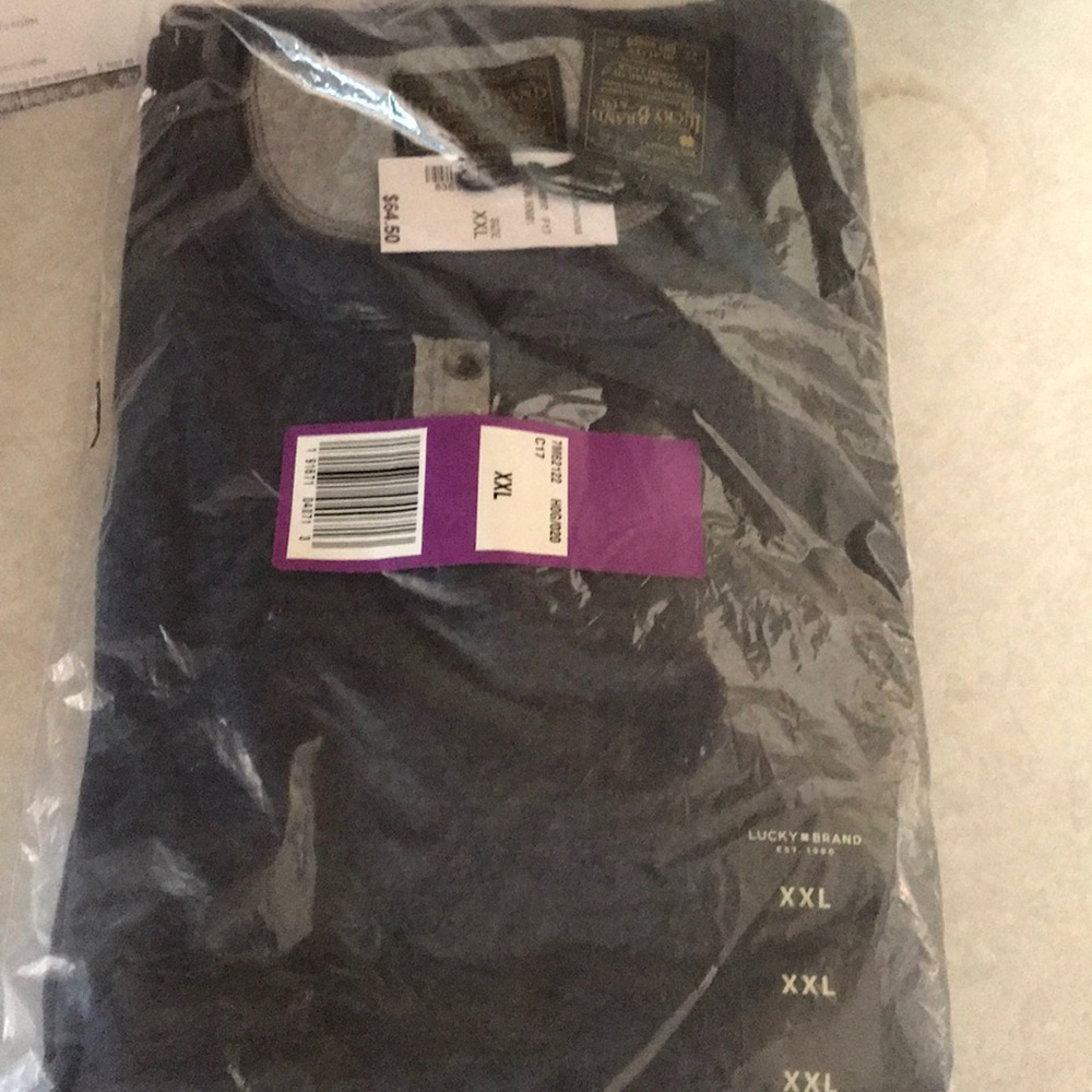 Lucky long sleeve Henley xxl new in package
